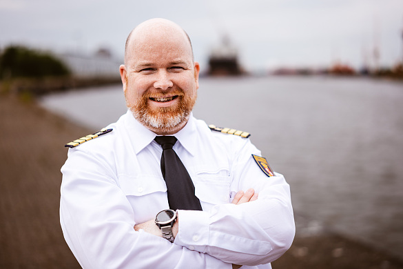 Portraitbild des Hafenkapitän und Amtsleiters Stephan Berger